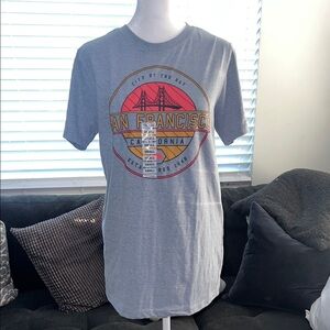 San Francisco Graphic Tee in Light Gray